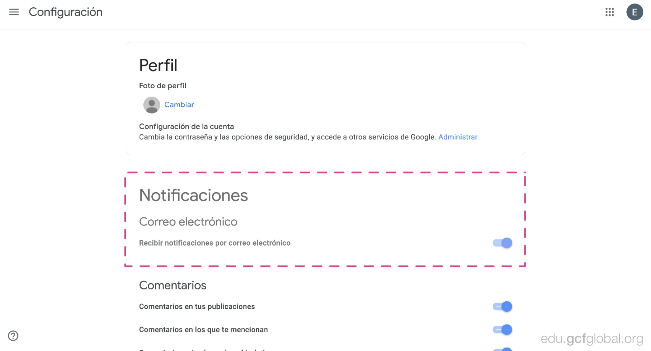 Identificación de botones de activación/desactivación de opciones en Google Classroom.