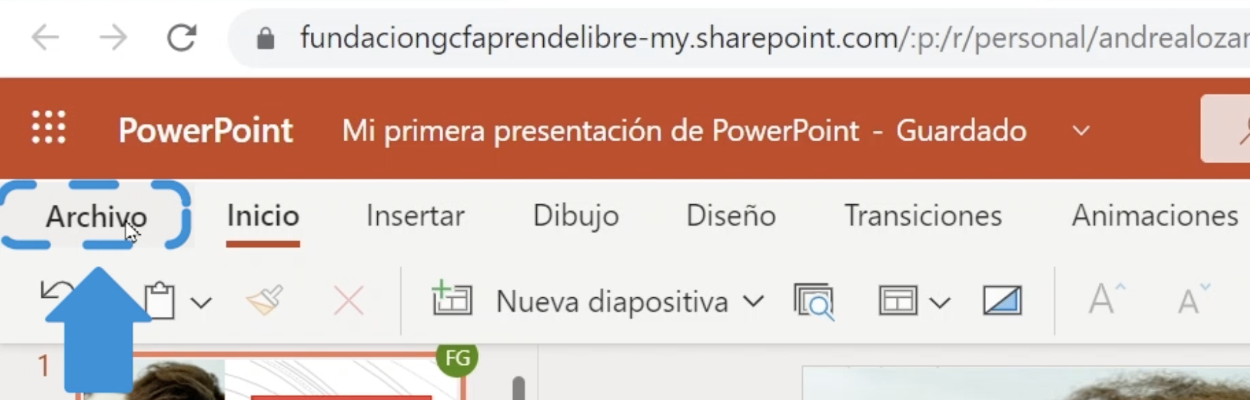 Cómo compartir archivos en PowerPoint 365